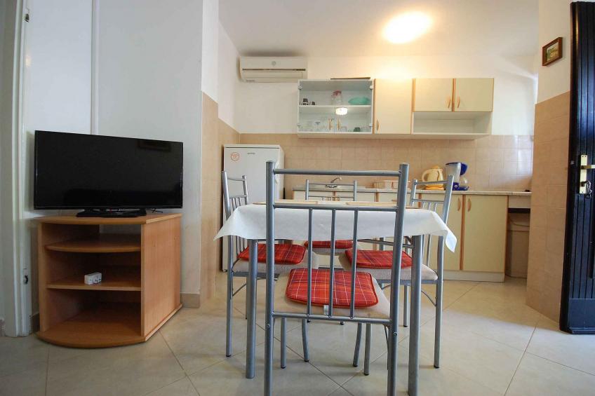 Holiday apartment with garden and barbecue - BF-WZF8 - foto 6