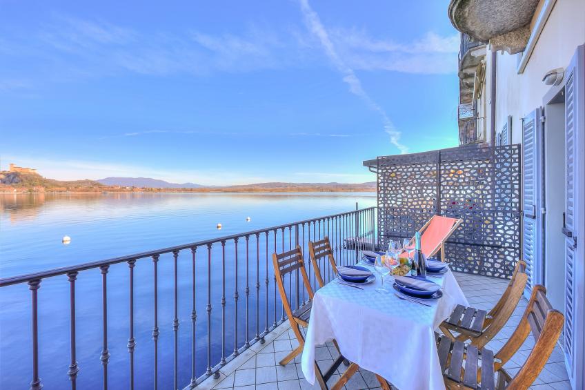 Volo Di Gabbiani Pied Dans L' Eau - foto 21