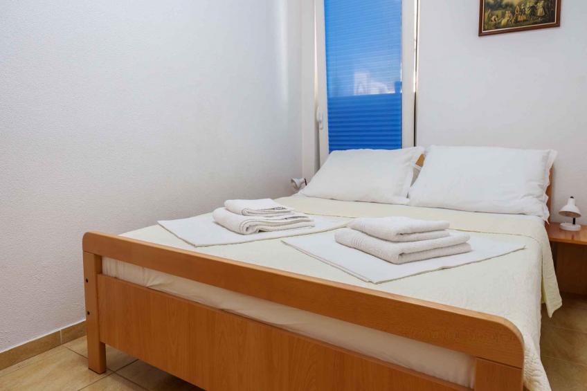 Vakantiewoning met balkon en zeezicht - VW-2YKH - foto 15