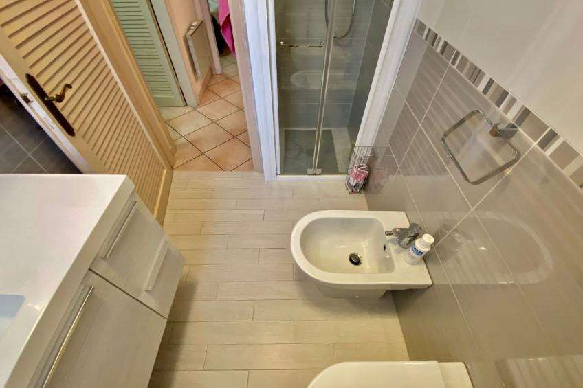 Repräsentative Villa, Klima, 300 Meter vom Meer entfernt - foto 26