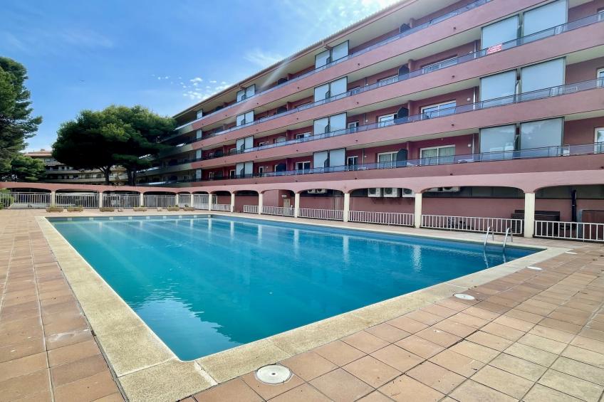 SALLES BEACH 44