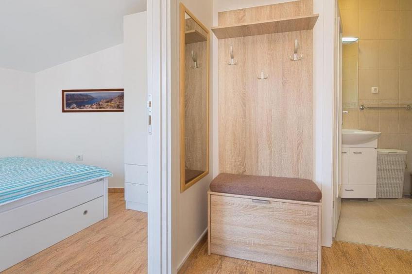 Stylish Kotor Bay Escape Apartments  - One Bedroom Apartment 1 - foto 5