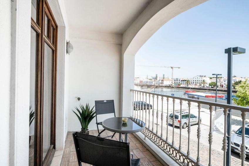 Haus am Flussufer - foto 16