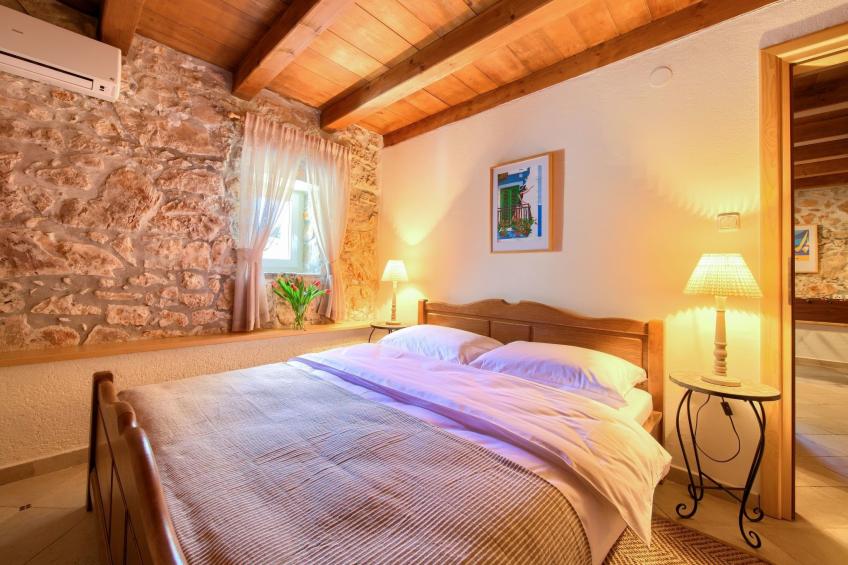 Steinvilla Margaret mit Pool und besonderem Flair - foto 38