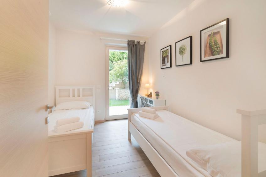 Flacher Sonnenuntergang - foto 17