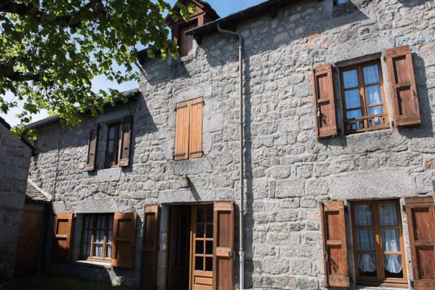 Gîte de France Gîtes de france 6/7 personnes au fau de peyre 2 épis - foto 2