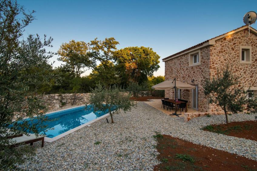 Vila Petite - Steinvilla mit Pool - foto 7