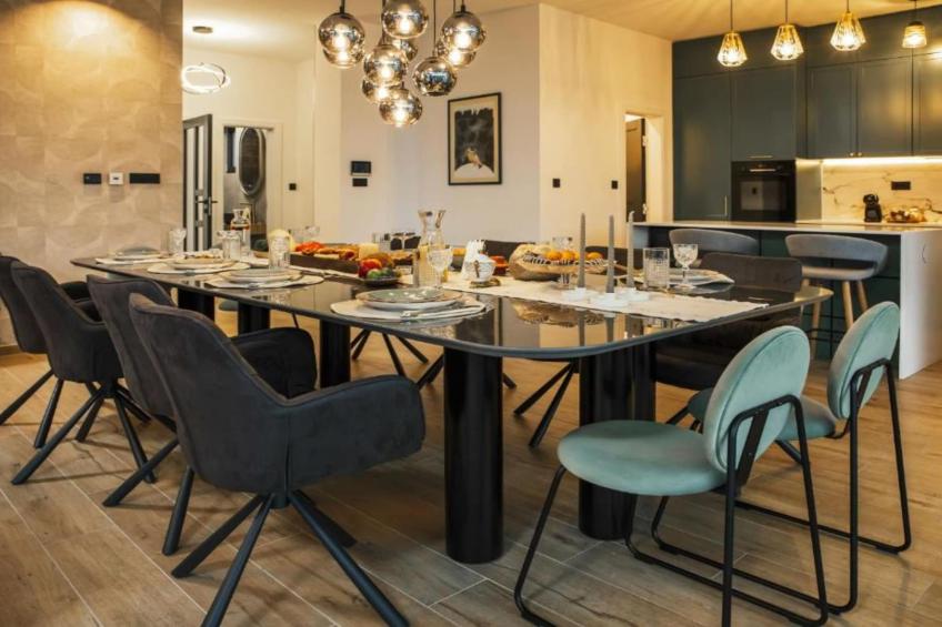 Luxury Villa Lara with Heated Pool, Hot-Tub and Sauna - Six Bedroom Villa with Pool - foto 11