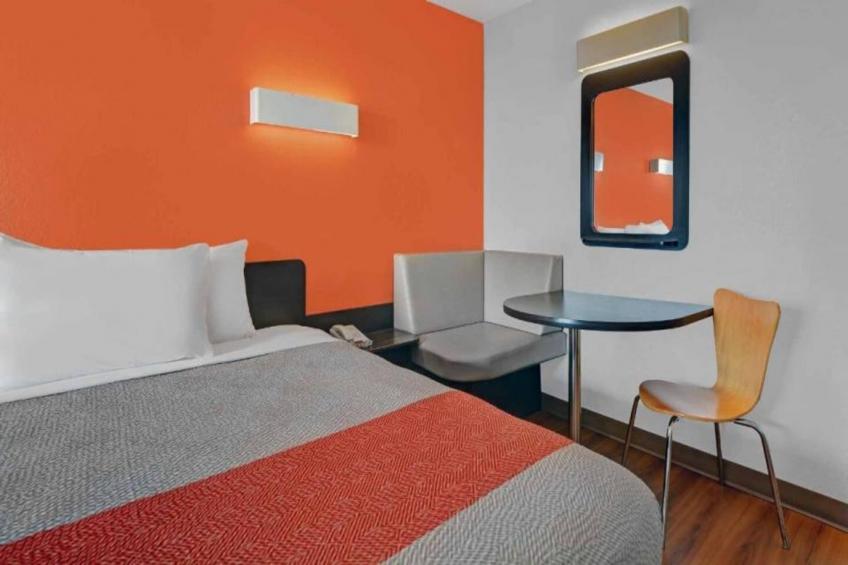 1 King Bed - foto 6