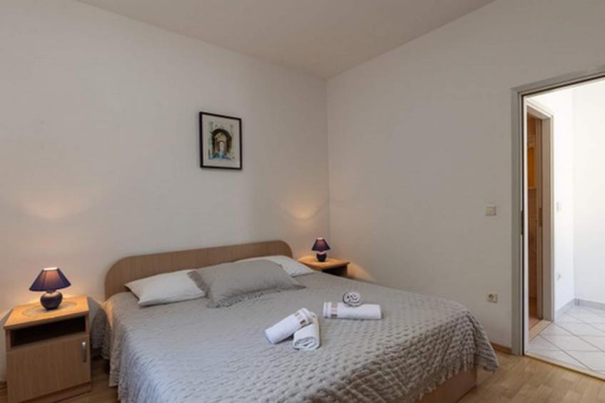 House Rašica - One Bedroom Apartment with Terrace and Sea view (1) - foto 6