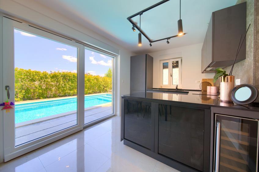 Holiday home with four bedrooms and pool - BF-K9RF8 - foto 17