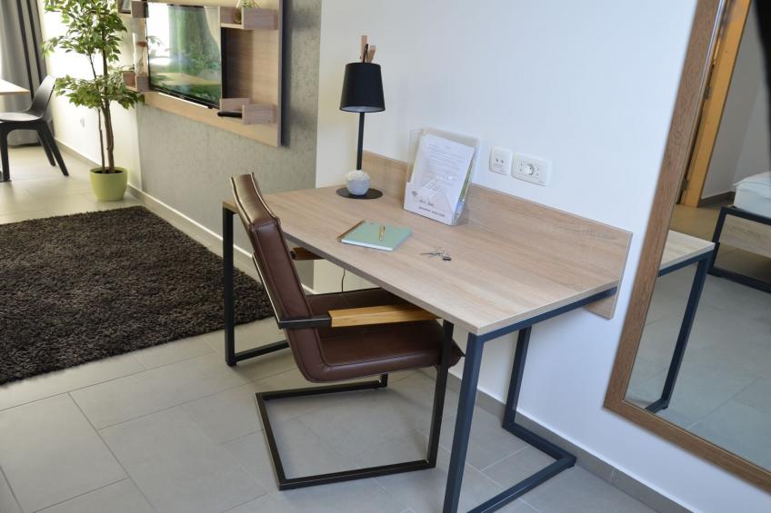 Stylish Apartments with Osijek Near Top Attractions - Comfort Studio Apartment - Maks - foto 6
