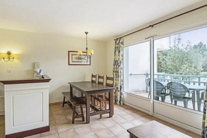 Schönes Appartment in ruhiger Lage in einer baumbestandenen Residenz mit beheiz - foto 5