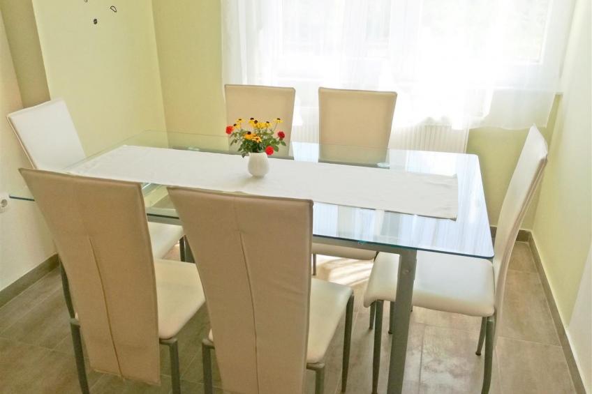 Schöne neu renovierte Wohnung in der Nähe des Zentrums - foto 13