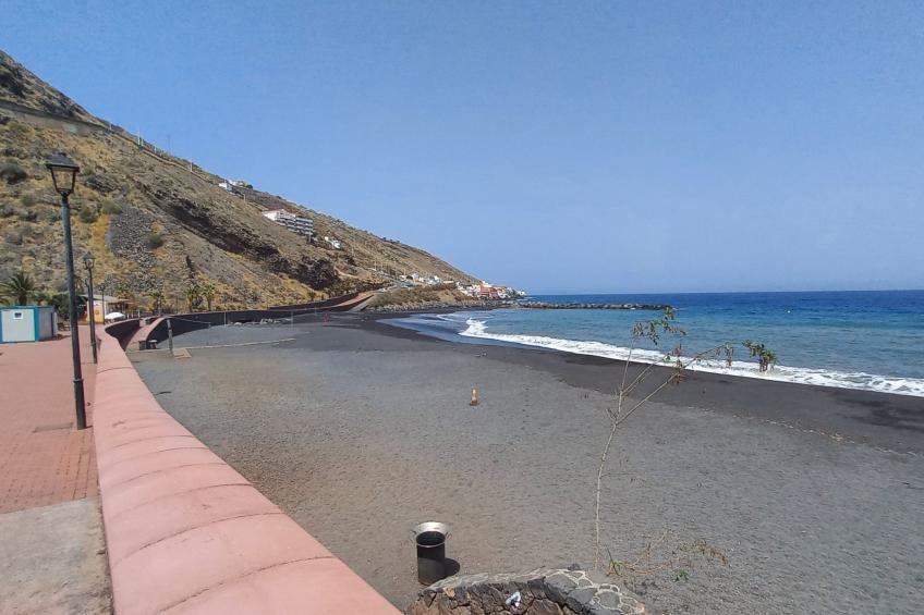 Helle Wohnung mit atemberaubender Aussicht auf das Meer und den Strand - foto 8
