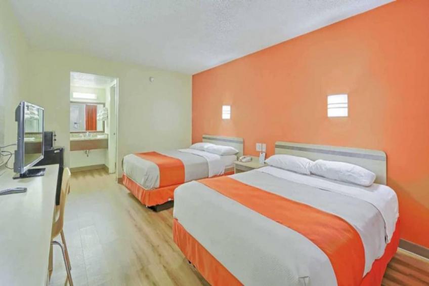 2 Queen Beds  Non-Smoking - foto 5