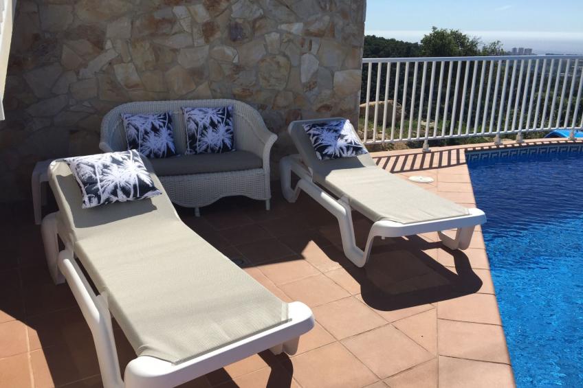 Gemütliches Ferienhaus mit Pool und Meerblick - foto 4