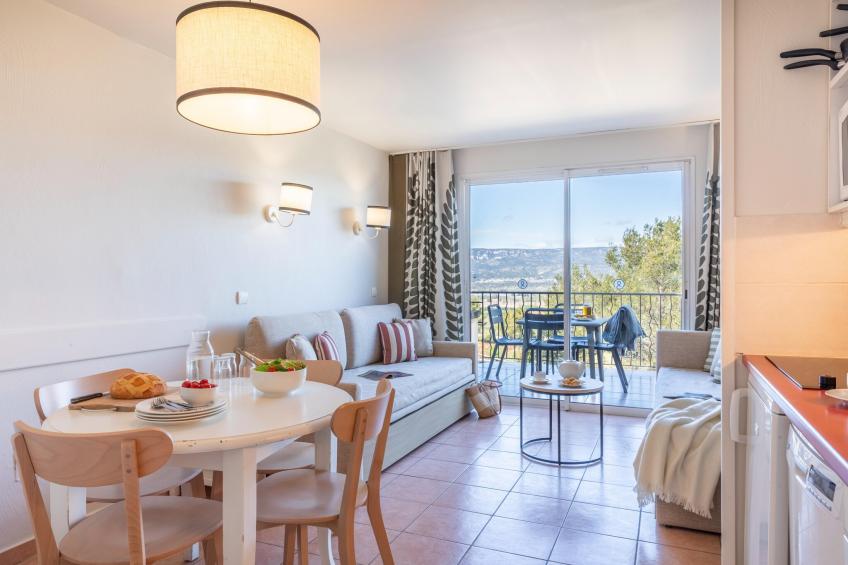 Pierre & Vacances Village Pont Royal en Provence Studio 4 people - 1 sleeping alcove - Balcony or terrace - Air-conditioned - Renovated - foto 3
