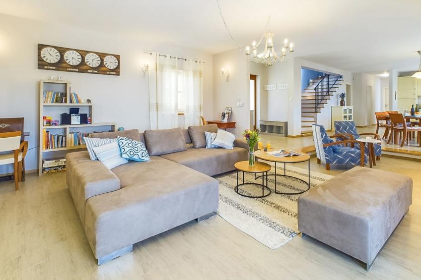 Luxuriöse Villa mit Schwimmbad und großem Garten - foto 12