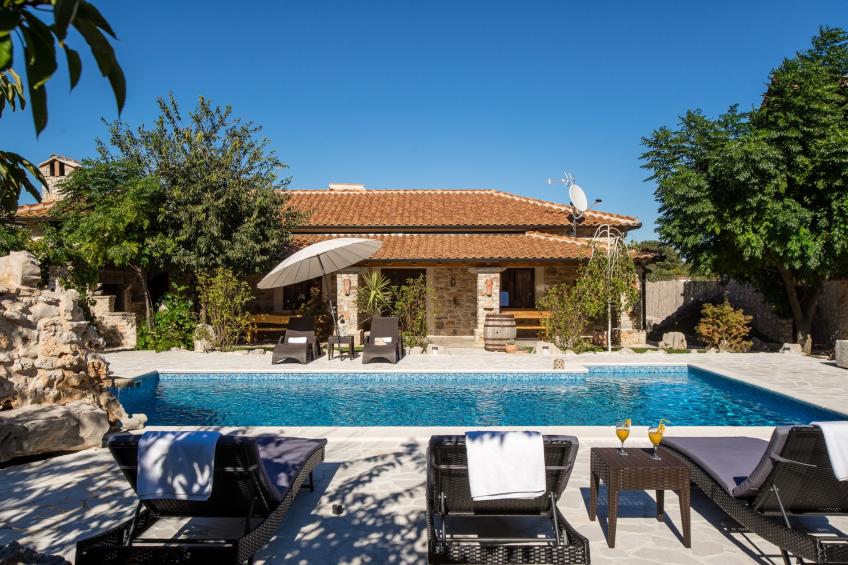 Villa Olea with private heated pool - foto 18