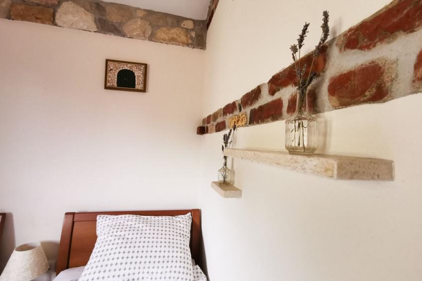 in Kaštel Lukšić mit großer Terrasse und Bergblick - foto 26