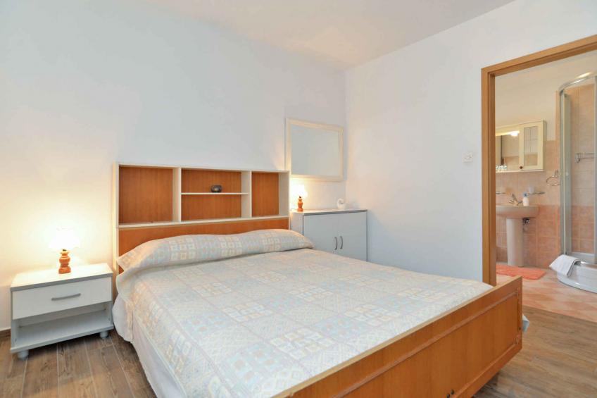 Vakantiewoning met terras en parkeerplaats - VW-H2CZZ - foto 16
