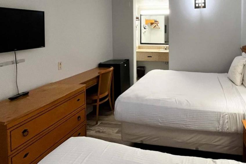2 Queen Beds  Non-Smoking - foto 5