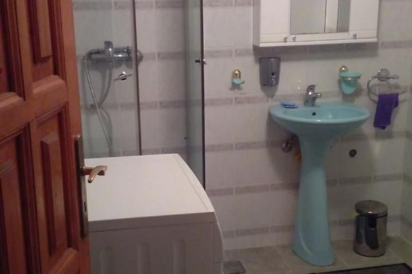 Ferienvilla mit Blick auf das Wasser - foto 23