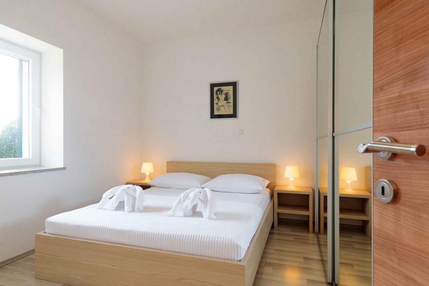 Holiday apartment with pool - BF-X733 - foto 17