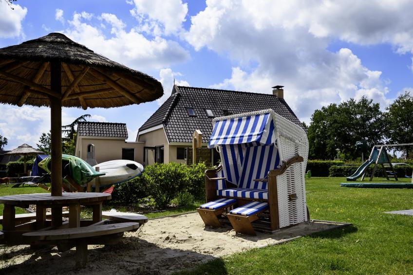 10 pers Lieskehuis Wellness de luxe met sauna buitenspa en toerboot - foto 39
