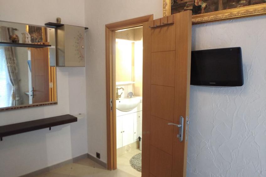 "Villa Sculpture" mit Terrasse - foto 33