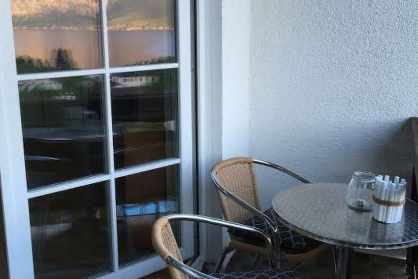 Dachwohnung mit Balkon und Seeblick - foto 13