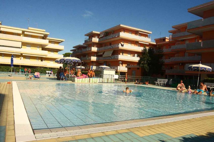 Ferienwohnung mit Pool - BF-KCV27