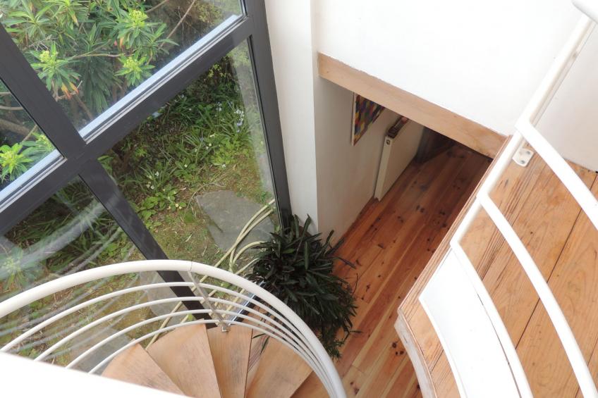 Großes Familienhaus mit schön angelegtem Garten - foto 17