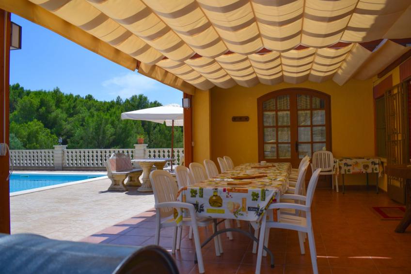 Großes Haus mit Schwimmbad und Barbecue - foto 8