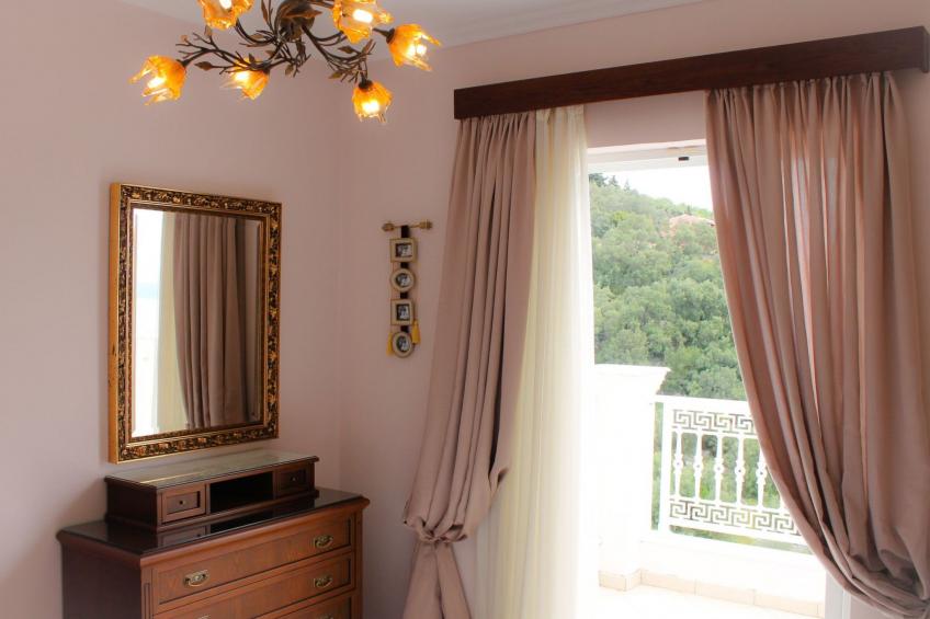 Wunderschöne Villa mit Panoramablick auf das Meer - foto 24