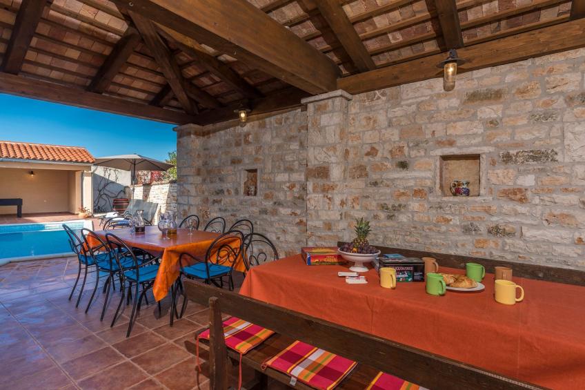 Gemütliches Ferienhaus in Peresiji mit Grill und Terrasse - foto 34