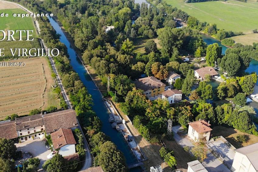 Das Landgut "Corte Canale Virgilio" mit Balkon - foto 3