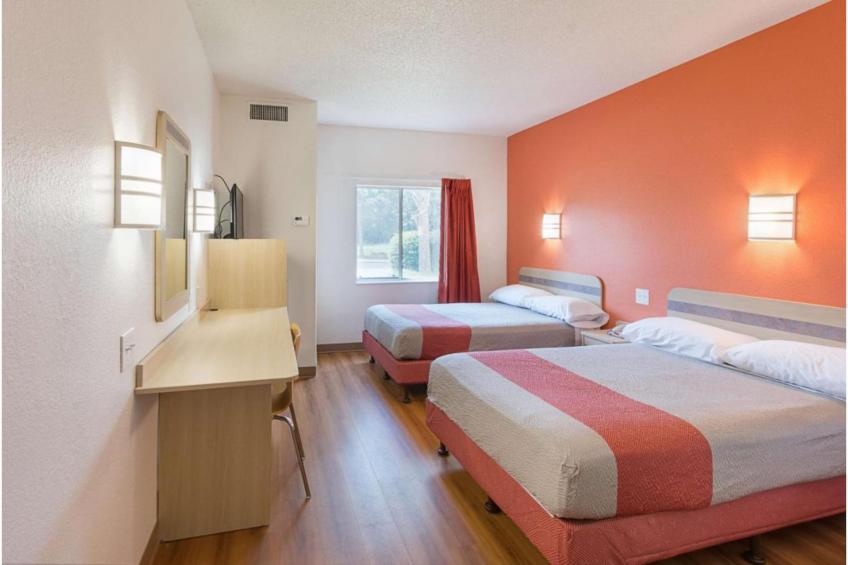 2 Full Beds  Non-Smoking - foto 8