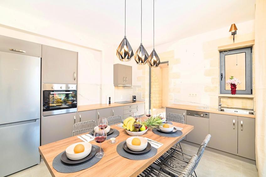 Hütte "Villa Vardis" mit eigenem Pool - foto 15