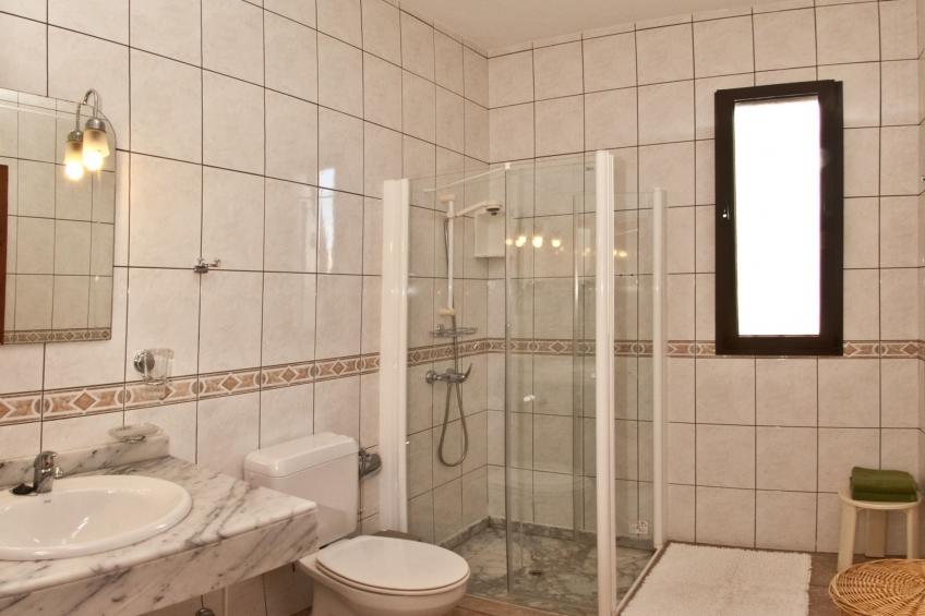 in Costa Teguise mit Privatem Pool - foto 21