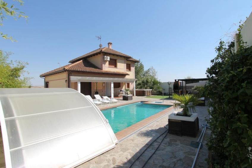 in Seseña mit großem Garten - foto 56