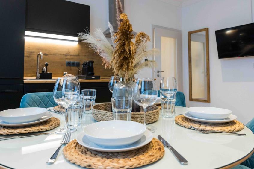 Schiller Apartment im Zentrum von Hof. Küche, Parkplatz, 250MBit Wlan - foto 9