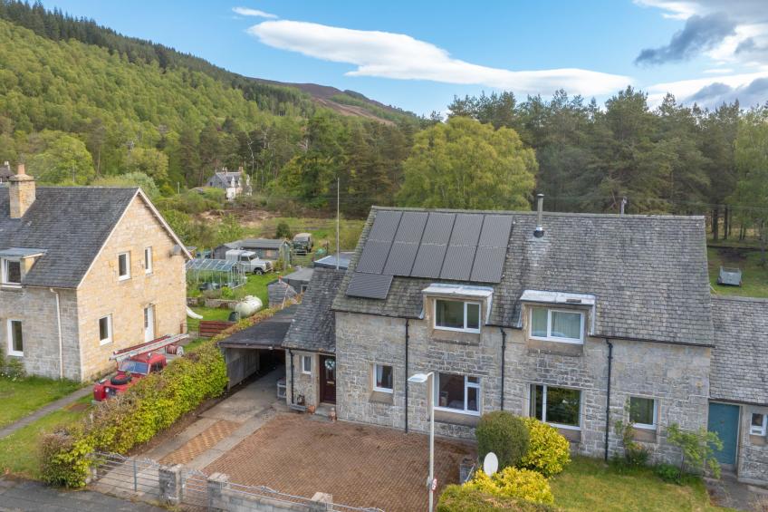 Glen Affric Cottage