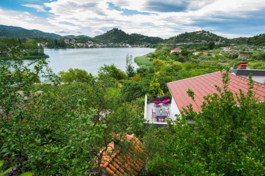 One-Bedroom Apartment With Lake View - foto 56