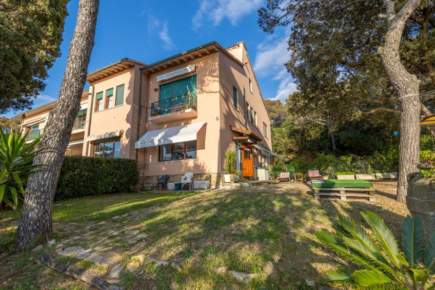 La casetta immersa nel verde - foto 25