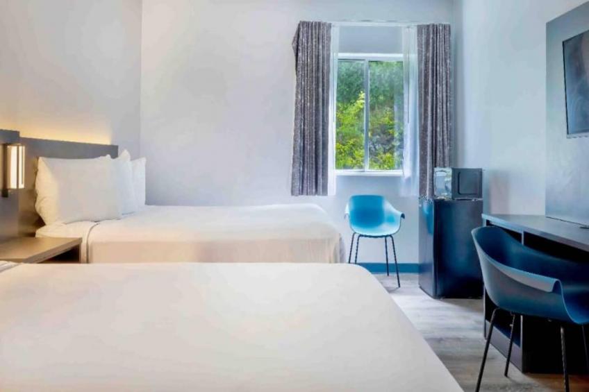 2 Queen Beds  Non-Smoking - foto 10