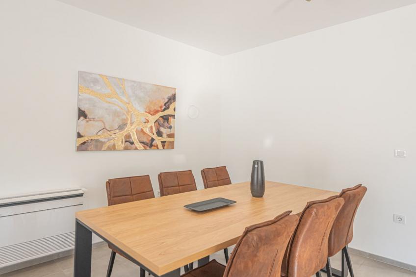 Holiday Home Iva - Three Bedroom  Holiday Home - foto 8