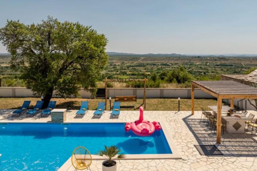 Unique Villa V with pool - foto 16