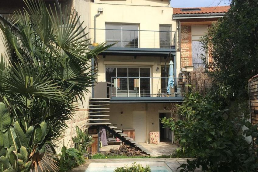 Haus mit Pool im Zentrum von Toulouse
